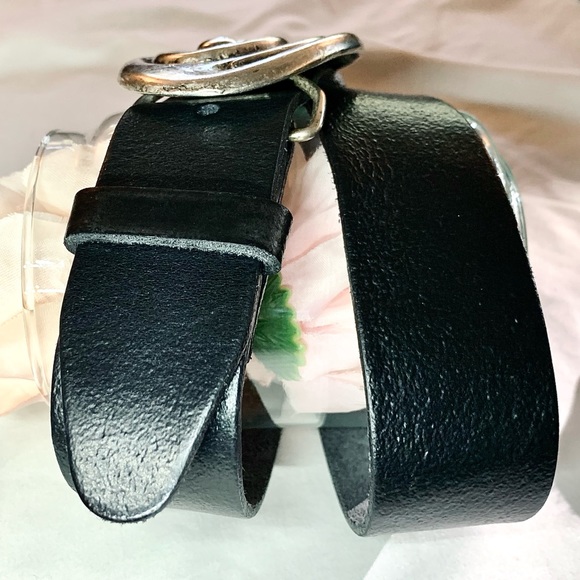 ❌SOLD ❌ Vintage Black Leather Belt Silver Buckle - Picture 7 of 8